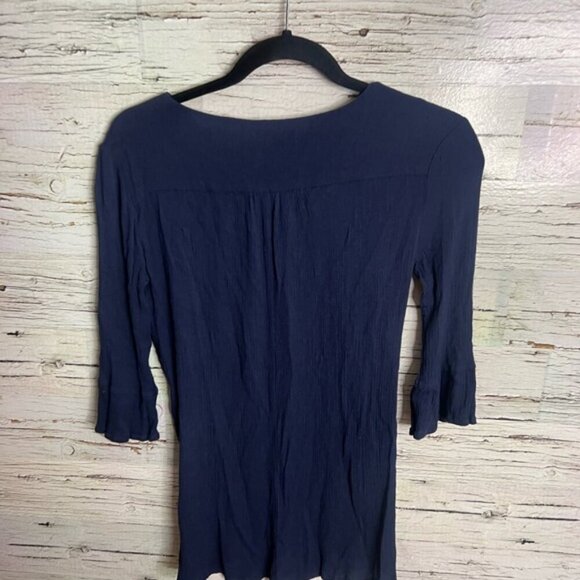 Molly Bracken Navy Blouse with Lace Detail size xs - Picture 6 of 7